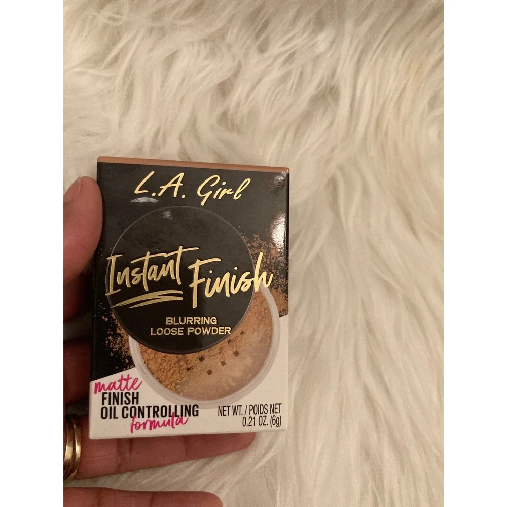 L.A. Girl Instant Finish Loose Powder Medium 0.21oz NEW Matte Oil Control GLP731